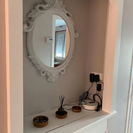 Jennifer アパート *