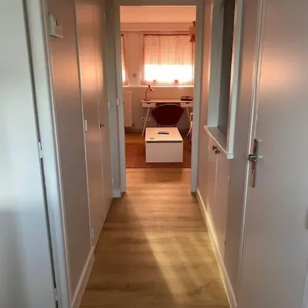 Jennifer アパート